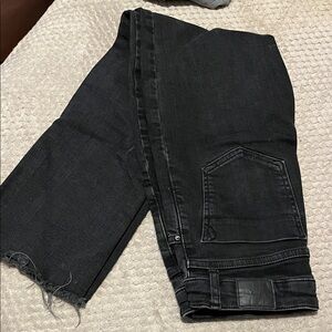 Zara Black Ankle & Cropped Jeans
